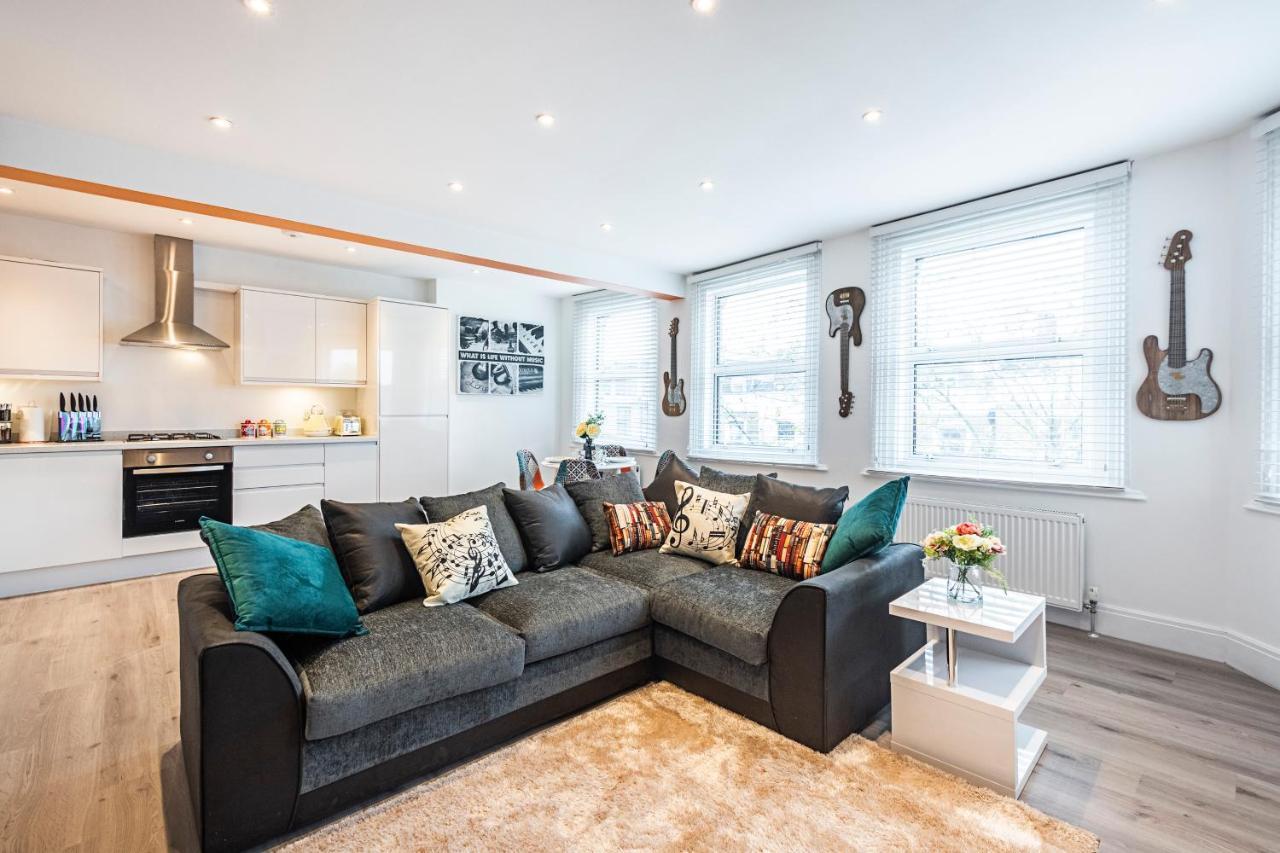 Cozy And Serene Brand-New Flat In Kilburn, London Daire Dış mekan fotoğraf